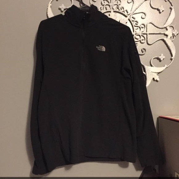 Men’s Northface Pullover🖤 - Picture 1 of 1